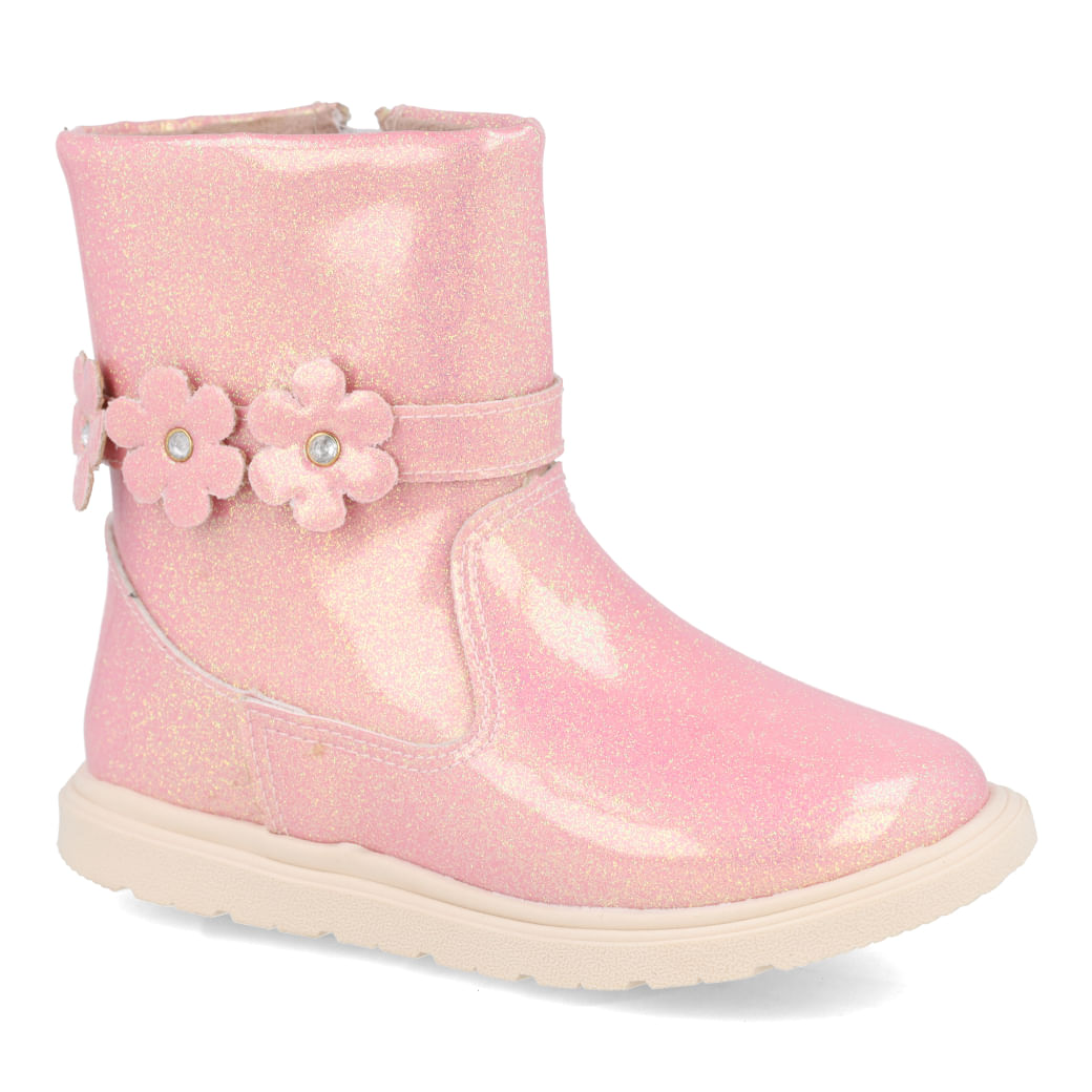 Vista lateral da bota infantil rosa com flores decorativas